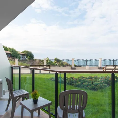 Casa Paradiso Апарт-отель