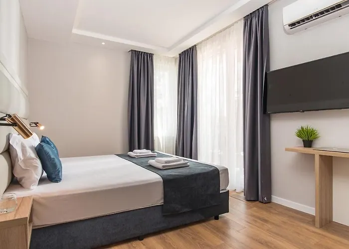 アパートホテル Casa Paradiso 4*