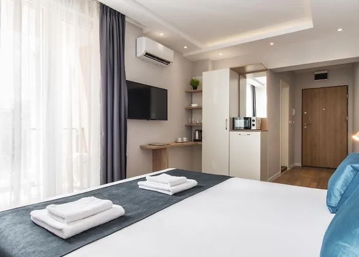 アパートホテル Casa Paradiso 4*