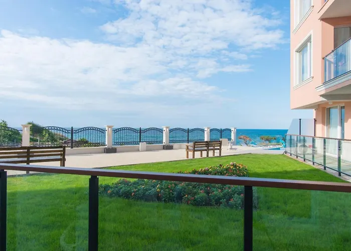 Casa Paradiso Aparthotel